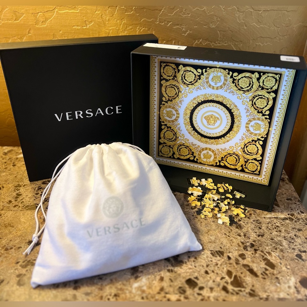 Authentic Versace Crete de Fleur Puzzle Set $675 Retail